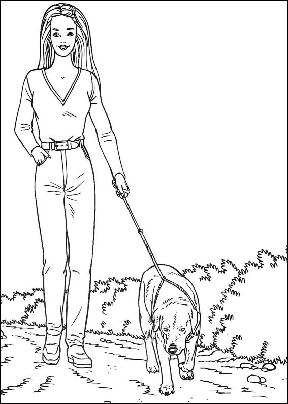 Barbie Saca a Pasear al Perro