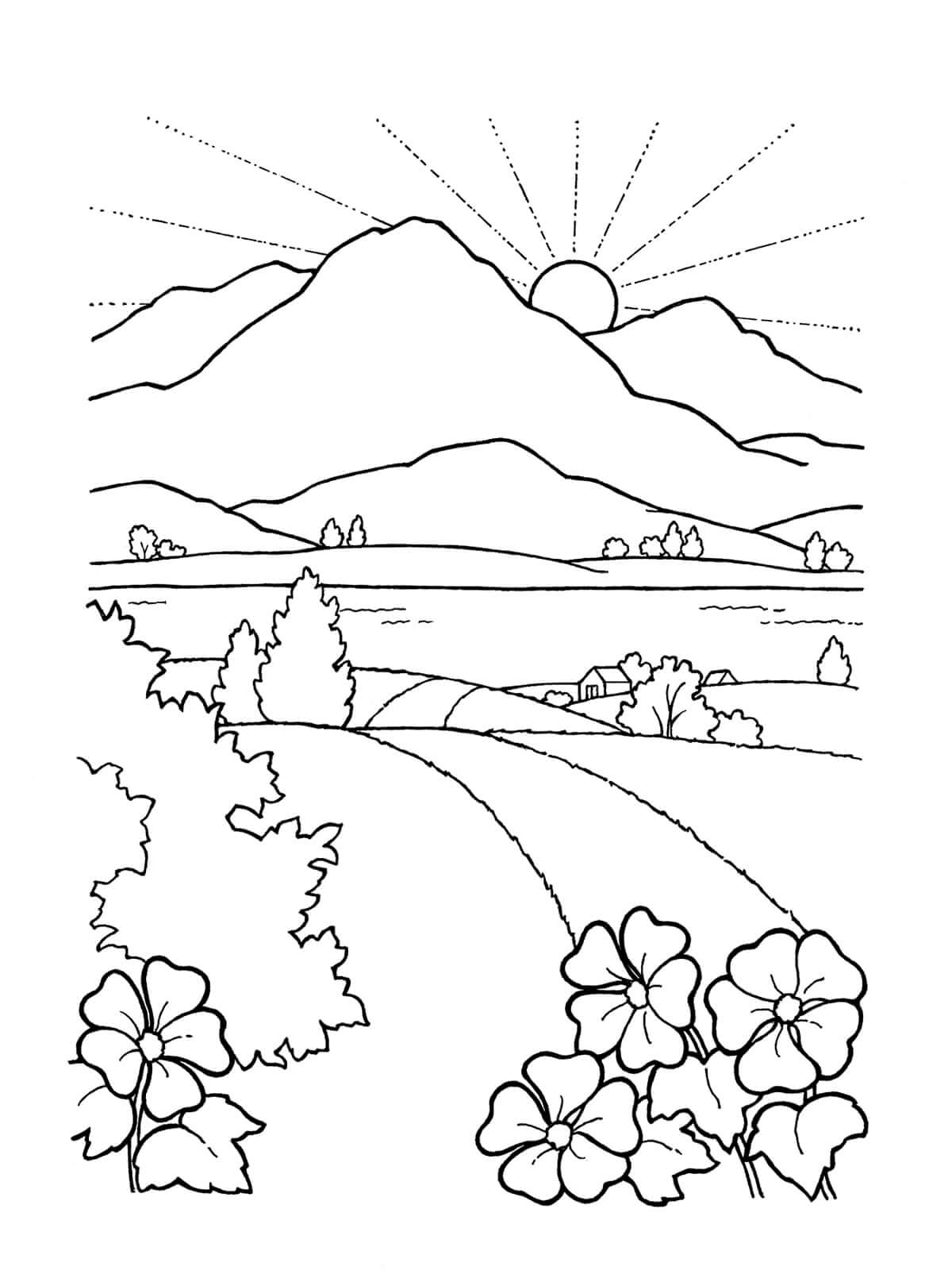 Montaña Al Atardecer