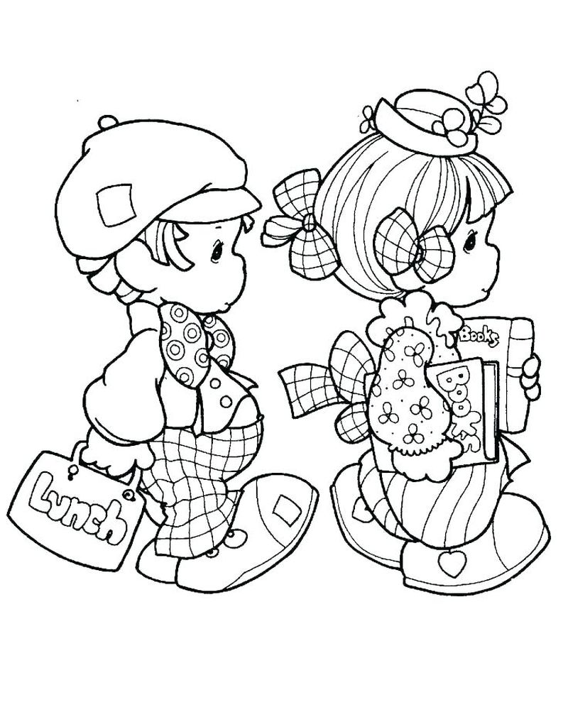 Niño Y Niña Van A La Escuela