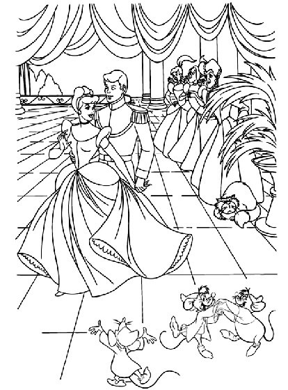 Cenicienta y el Príncipe en el Baile de Graduación