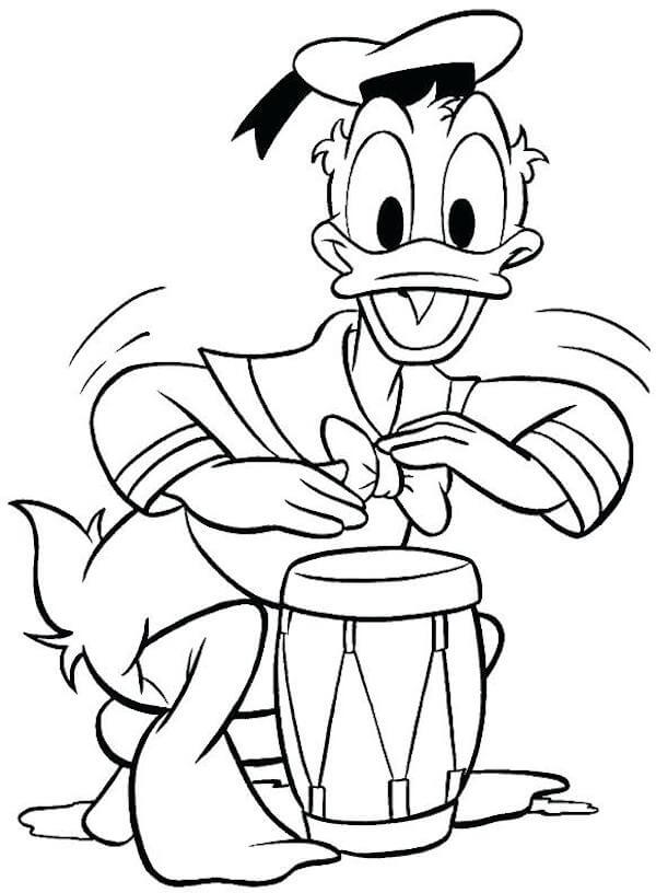 Donald Duck Tocando Instrumentos Musicales