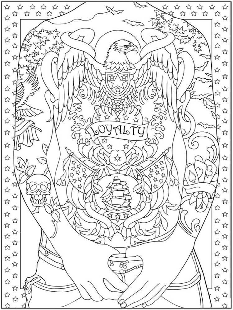Hombre con Tatuaje de águila