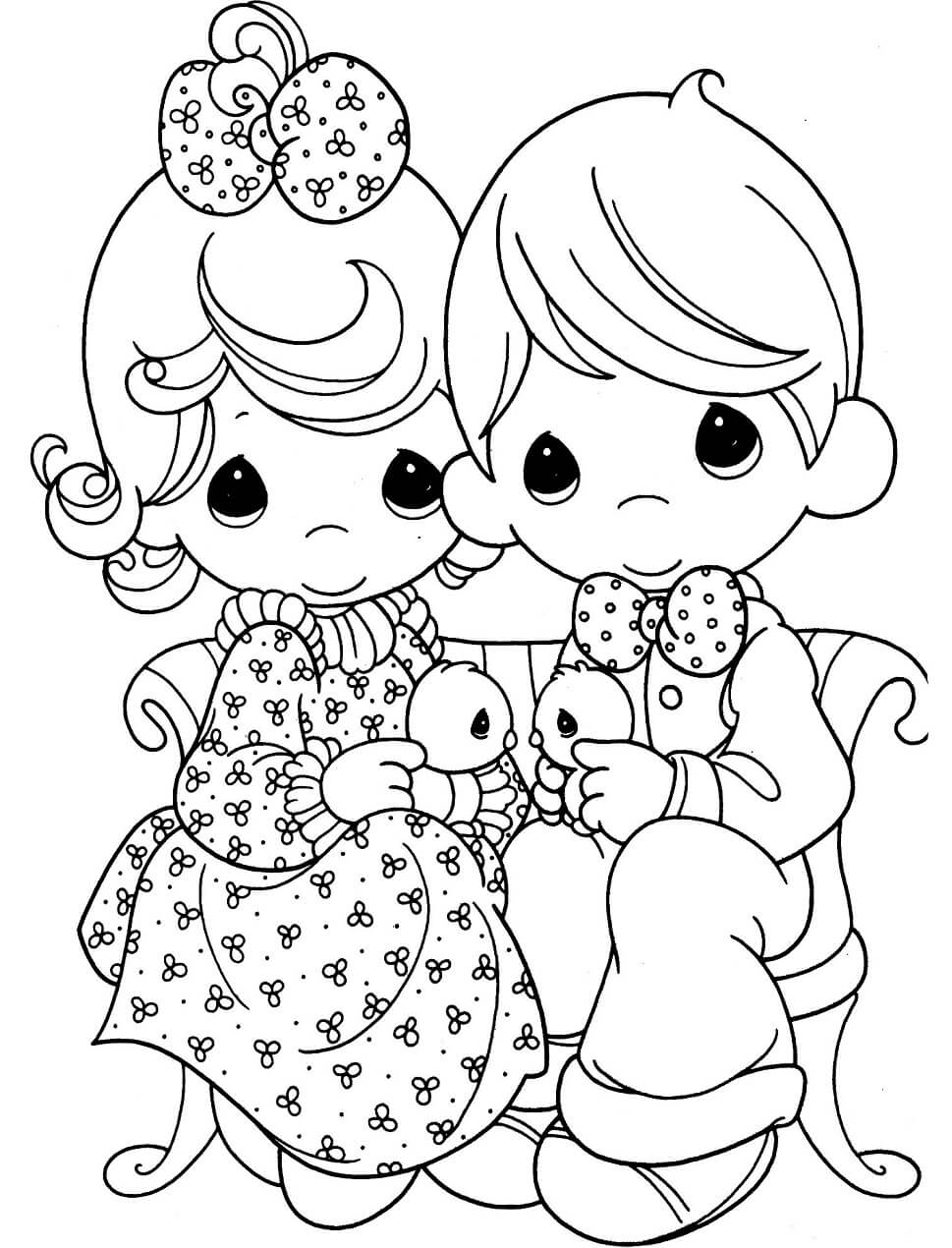 Niña y niño Sonriendo