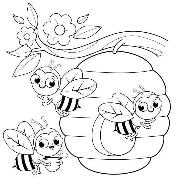 Tres Abejas con Colmena